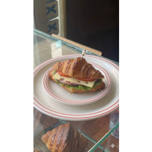 Sandwich Croissant Frozen Dough 120g