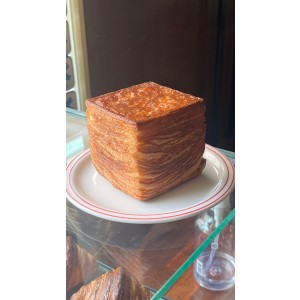 Tissue Bread Frozen Dough 65g